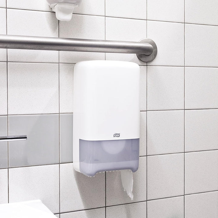 Tork 127530 Hârtie igienică Midi moale de calitate avansată pentru dispenserul de hârtie igienică Tork T6 cu rolă dublă / hârtie igienică cu 2 straturi moale și rezistentă la rupere, pachet de 27 (27 X 100 metri)