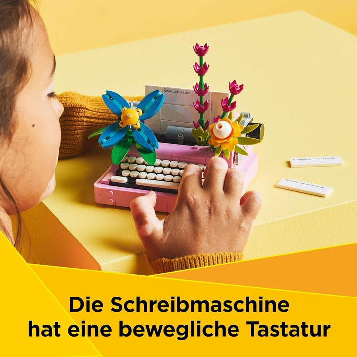 LEGO Creator 3In1 Mașină de scris cu flori - jucărie convertibilă într-un model Keytar sau într-un ghiveci de flori cu blocnotes și stilou - set de construcție - cadou pentru fete și băieți de la 8 ani 31169 Seturi de constructie Besuche den LEGO-Store