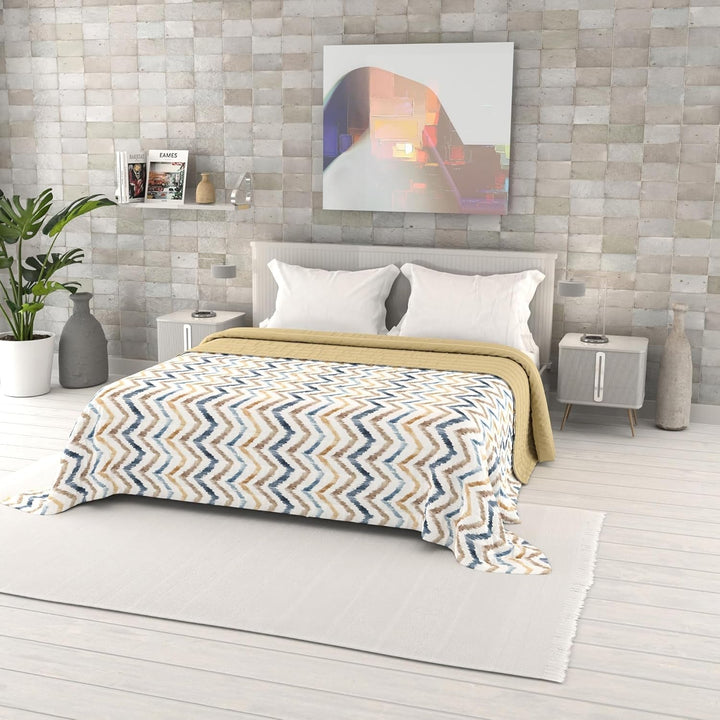 Cuvertură de vară imprimată Fantasy, umplutură din poliester, Petali, 260X270Cm