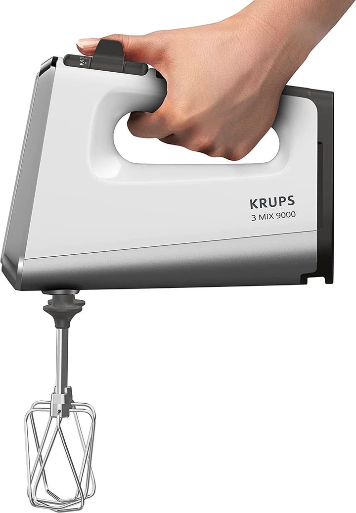 Krups GN9121 3 Mix 9000 Handmixer | 750 Watt | Geschwindigkeitsregler | Turbomodus | Auswurffunktion | Ergonomischer Griff | Inkl. Schneebesen, Knethaken, Pürierstab-Aufsatz, Messbecher | Weiß/Silber Naty Shop
