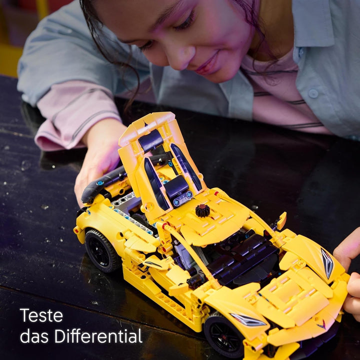 LEGO Technic Chevrolet Corvette Stingray - Jucărie de construit pentru colecționat - Mașină sport de jucărie - Model de mașină - Cadou pentru băieți și fete de la 9 ani care iubesc mașinile de jucărie 42205 Seturi de constructie Besuche den LEGO-Store