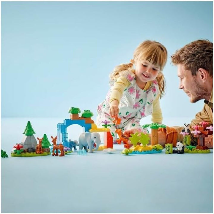 Set LEGO DUPLO Town Wild Animal Families 3-in-1, jucărie educativă pentru copii mici cu țestoase, tigri, elefanți, căprioare, panda, set pentru preșcolari de la 2 ani, jucărie de construit cu figuri de animale 10446 Seturi de constructie Besuche den LEGO-Store