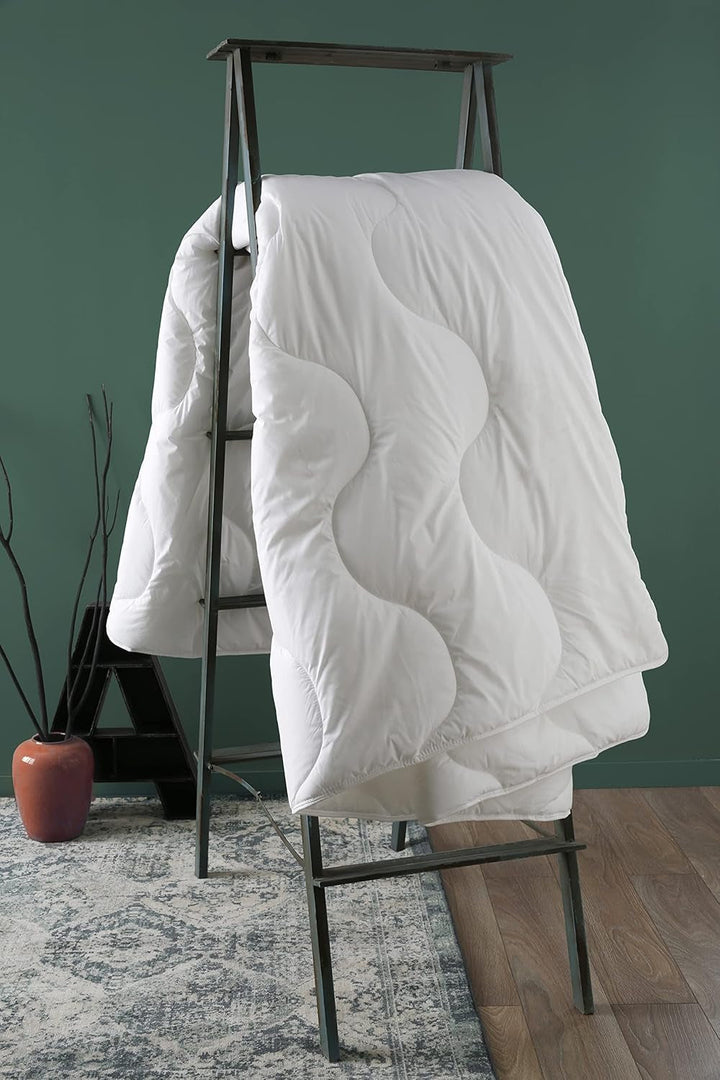 Cuvertură, Temperat, Sintetic, 220 X 240 Cm, Pentru pat dublu, Amazon cuvertură, Mite-proof și pufos, Fibră reciclată, Lavabil la mașină la 40 ° C Plapumi si pilote Naty Shop
